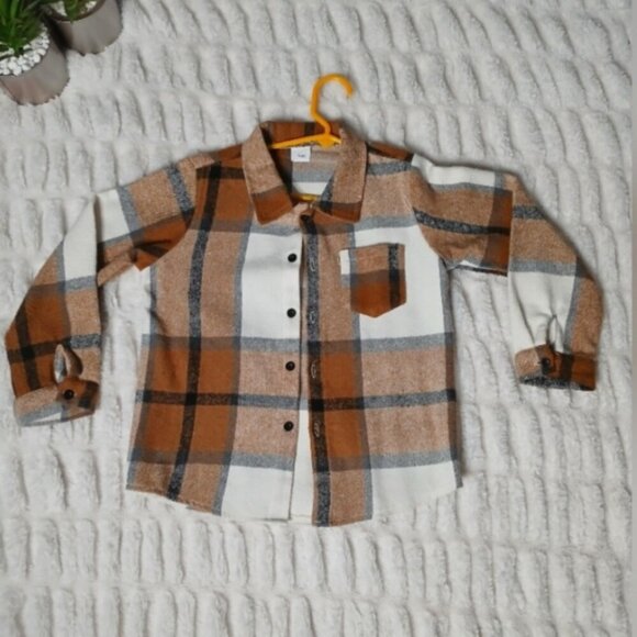 6 Boy Shirts - Picture 7 of 11